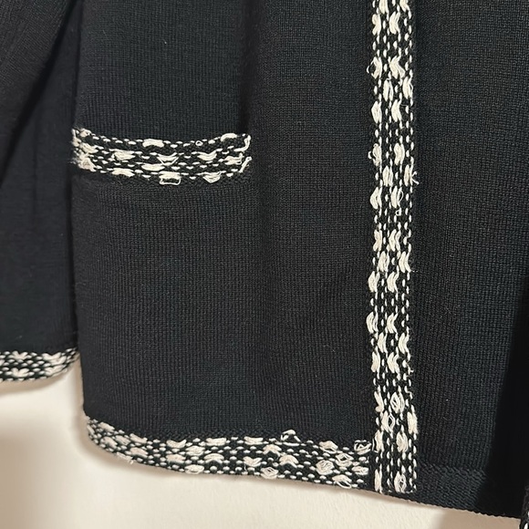 Carolina Herrera New York 100% wool black cream open cardigan stitched - Picture 4 of 10